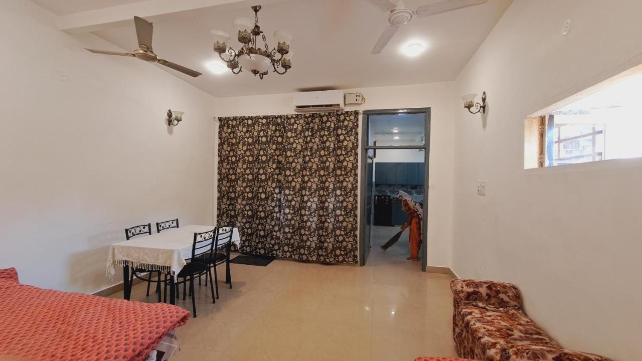 Sufi Khandar Home Stay Нью-Дели Экстерьер фото